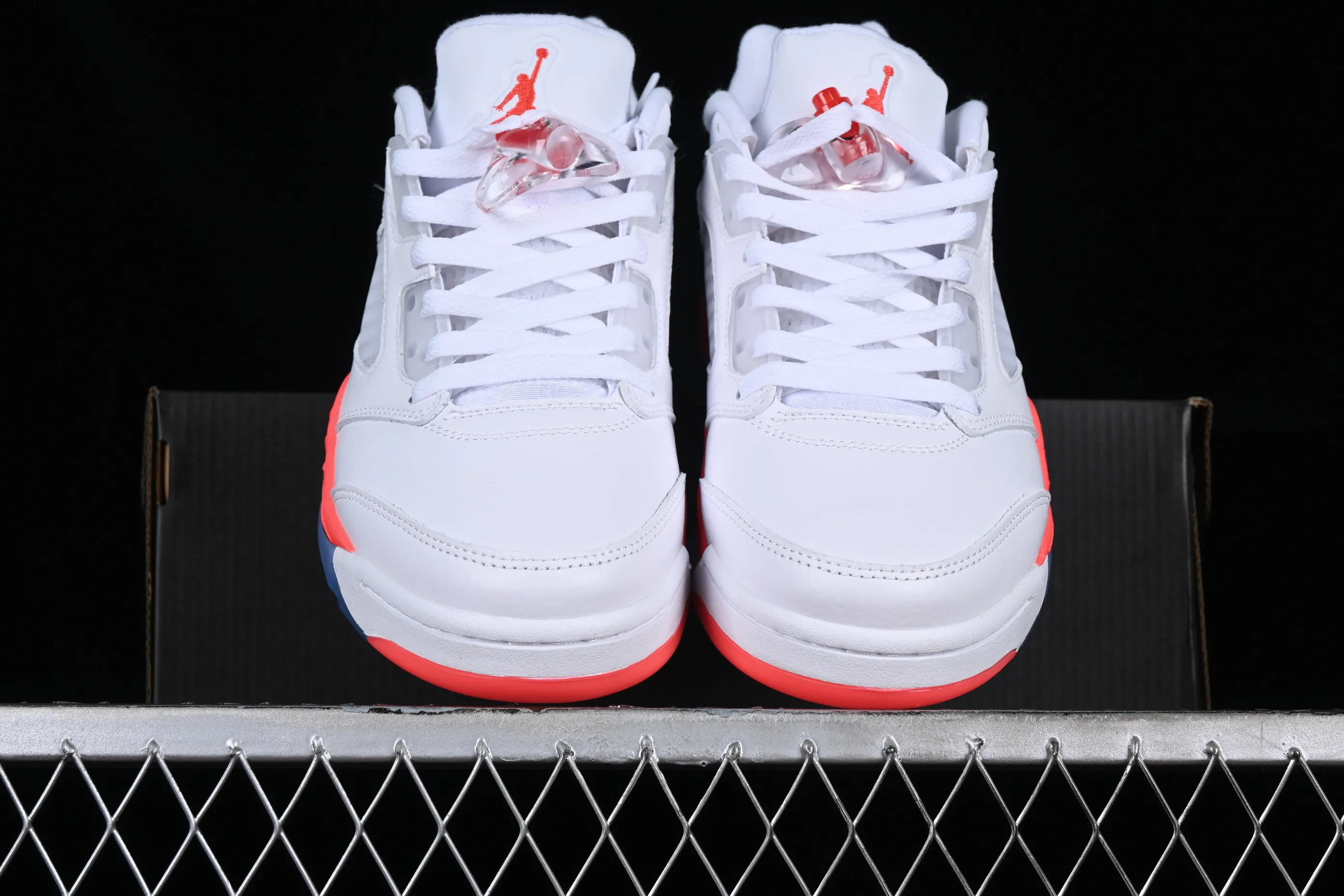 All categories Air Jordan Jordan series basketball shoes Air Jordan 5 Z version Air Jordan Retro Low AJ5 Joe 5 Knicks white blue orange low-top basketball shoes FQ1316-018